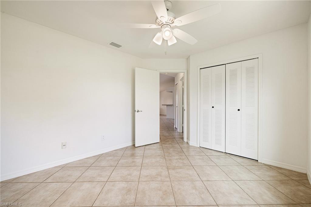 SAN CARLOS PARK - Residential