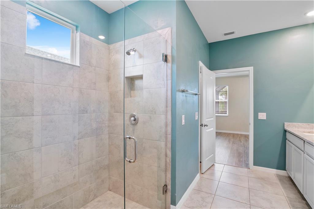 LAKE BABCOCK - Residential