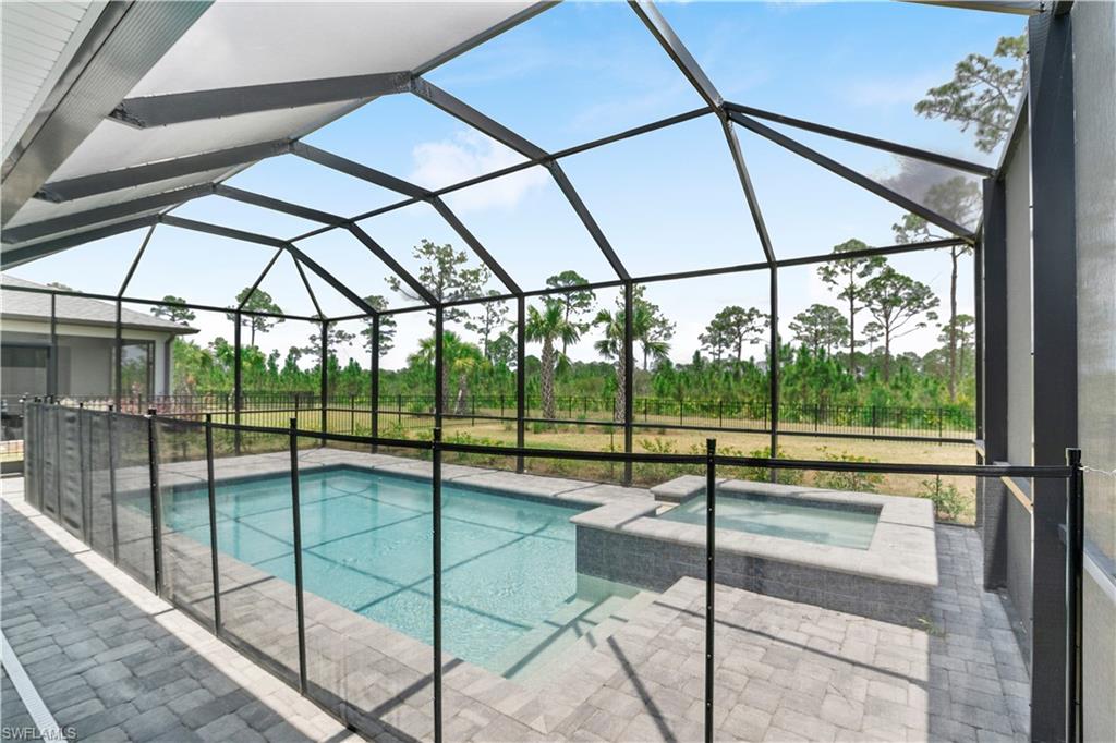 LAKE BABCOCK - Residential