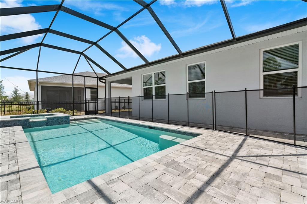 LAKE BABCOCK - Residential