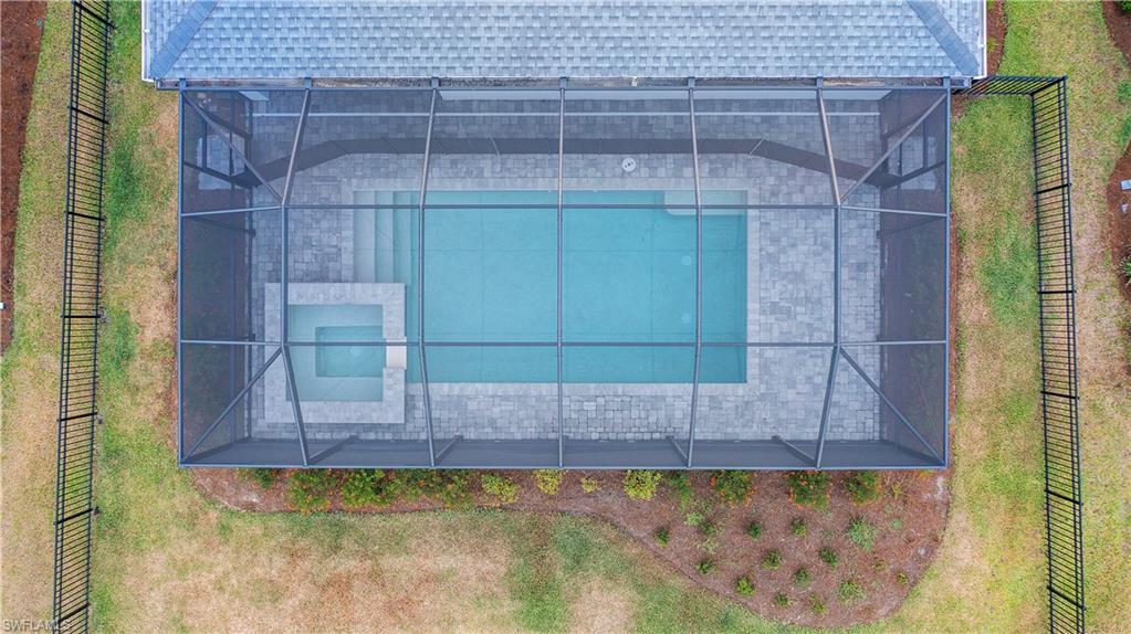 LAKE BABCOCK - Residential