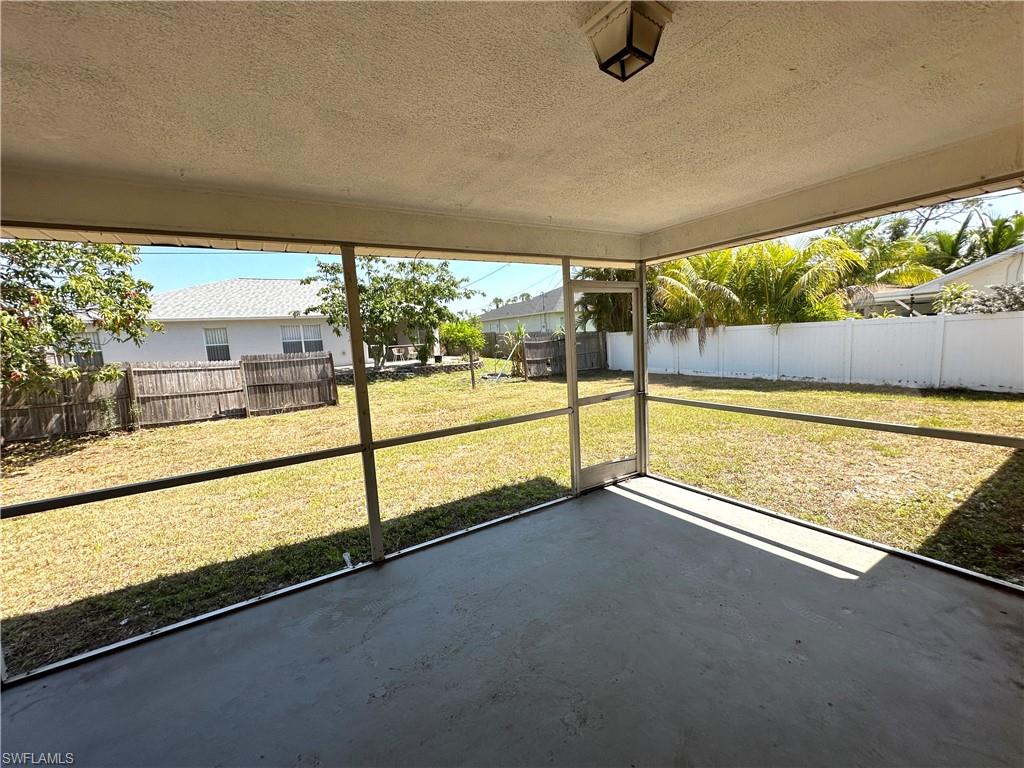 SAN CARLOS PARK - Residential