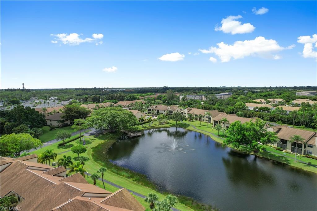 CLUB AT CRYSTAL LAKE CONDOMINIUM - Residential