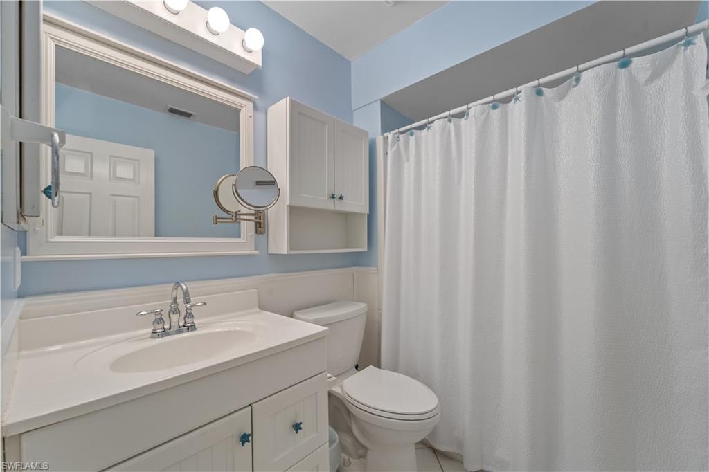 CLUB AT CRYSTAL LAKE CONDOMINIUM - Residential