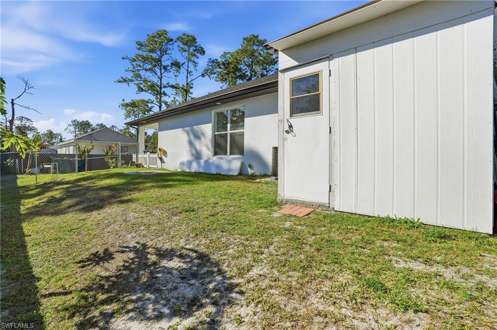 LEHIGH ACRES - Residential