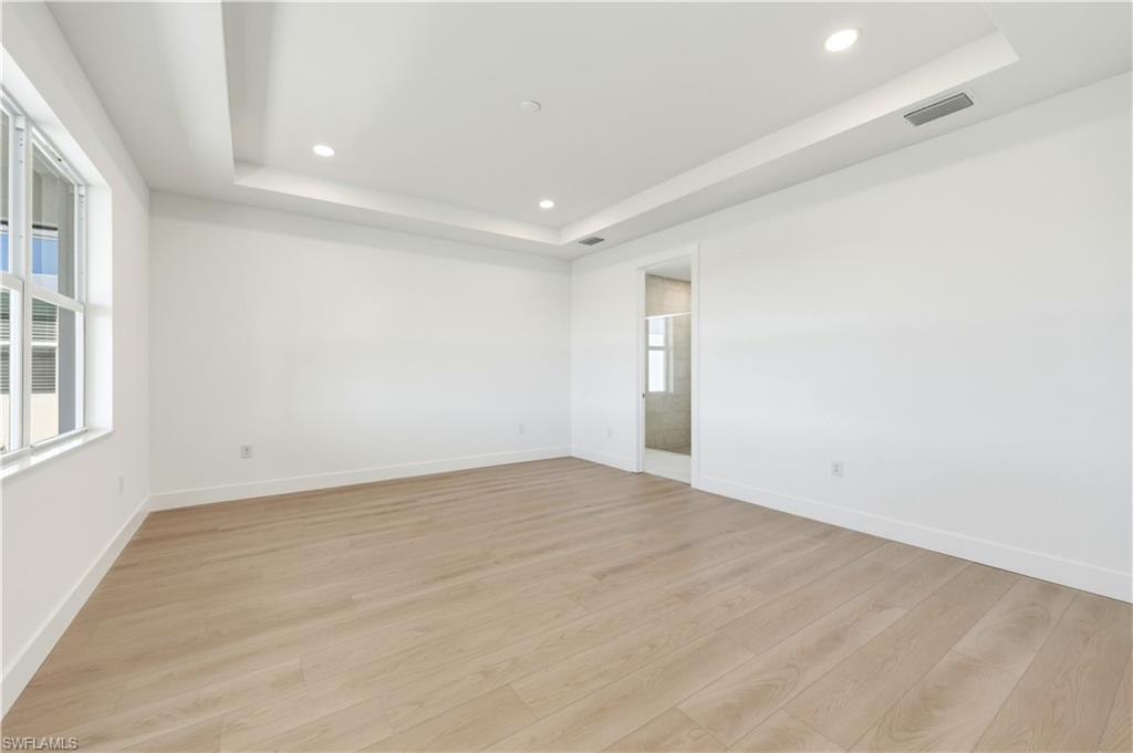 REGENCY - Residential