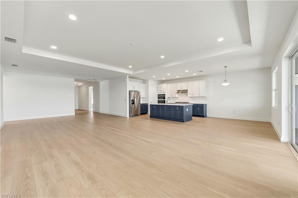 REGENCY - Residential