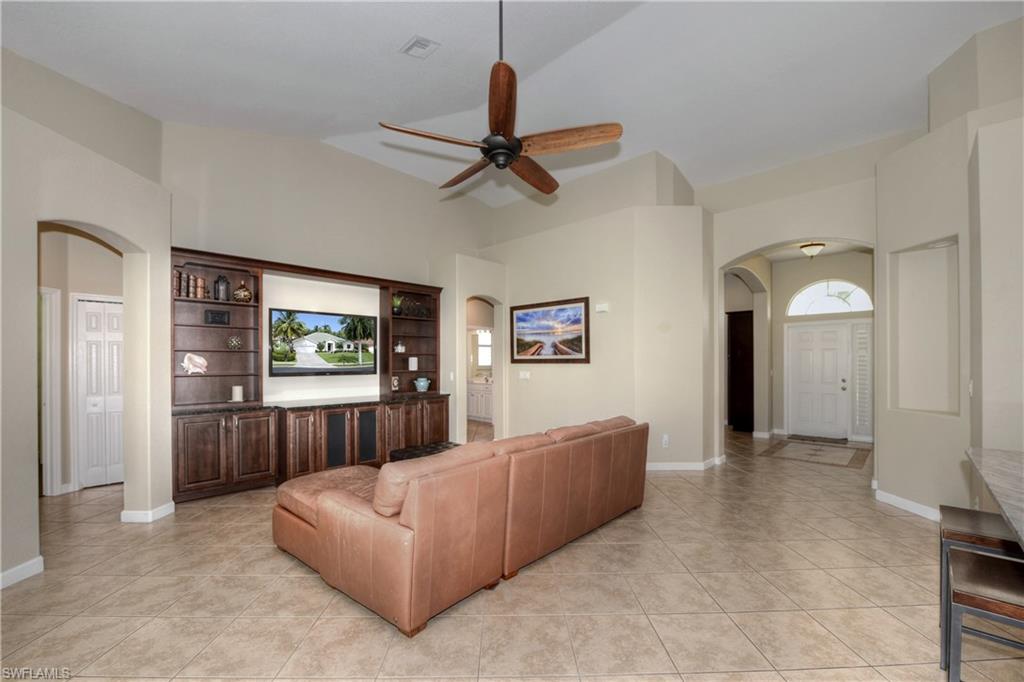 REFLECTION LAKES - Residential