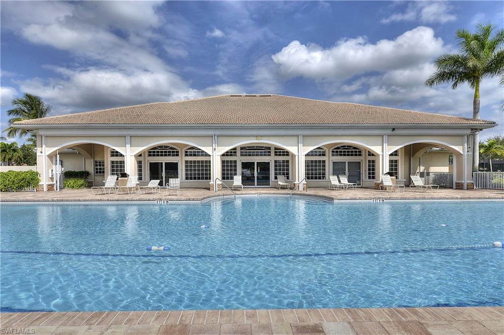 REFLECTION LAKES - Residential