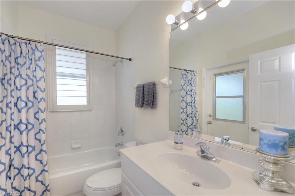 REFLECTION LAKES - Residential