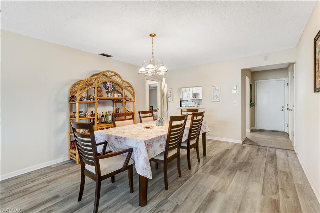 MYERLEE ESQUIRE COURTS CONDO - Residential