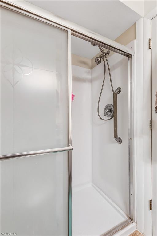 MYERLEE ESQUIRE COURTS CONDO - Residential