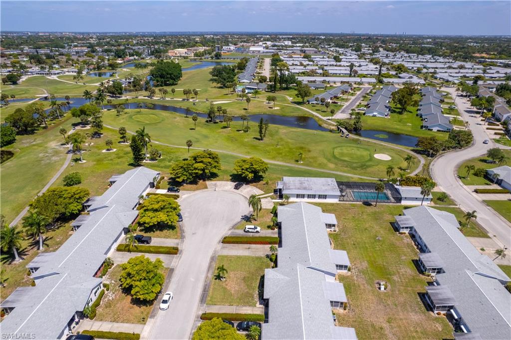 MYERLEE ESQUIRE COURTS CONDO - Residential