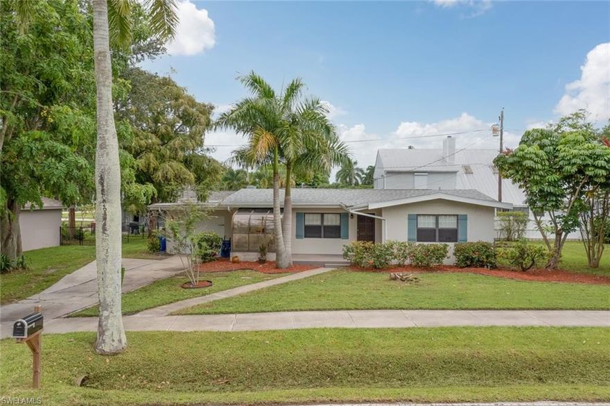 Prime Location one house off of prestigious McGregor Blvd and adjacent to the Fort Myers Country Club, which is a public golf course and features the Edison Restaurant.  This adorable home is minutes away from the lively bar and restaurant district of Downtown Fort Myers and 25 minutes to the white sandy Gulf beaches of Sanibel and Fort Myers Beach.  This charming 2 bed 1 bath home is full of character from the ceramic tile throughout and front porch; it has a historic feel that embodies the “Old Fort Myers” style.  The home features updated stainless appliances, new roof, and has extra room to the east of the house for a future pool.