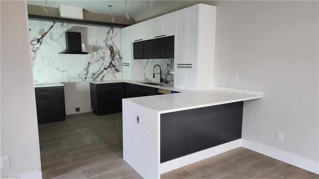 SUNCOAST LAKES - Residential