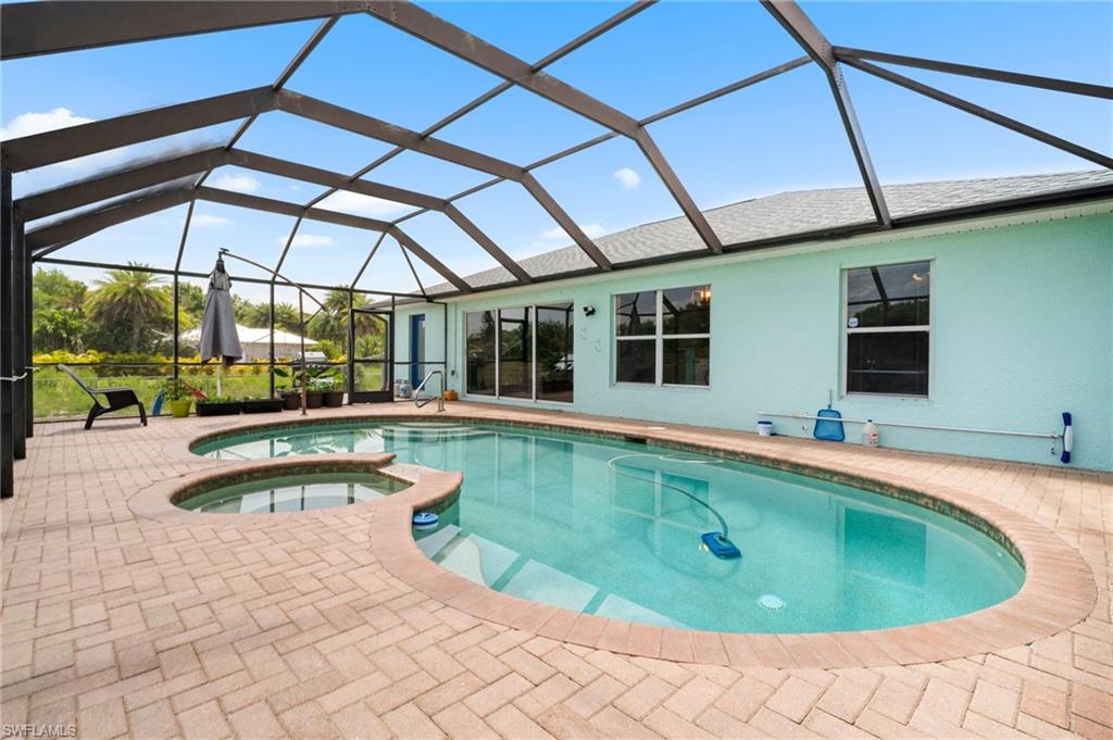 BUCKINGHAM - Residential