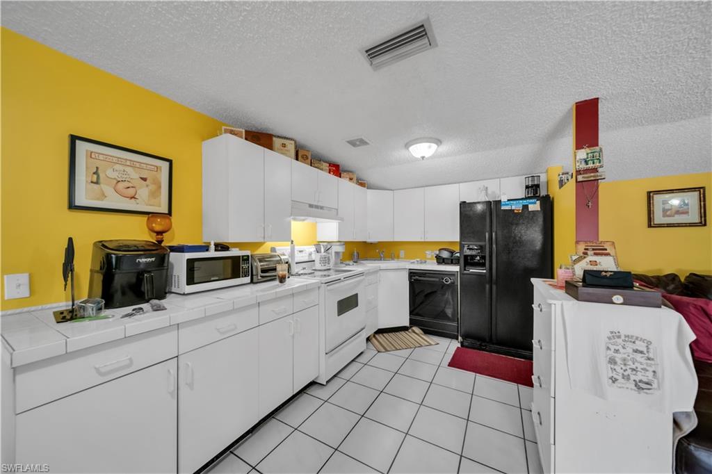 NORTH FORT MYERS - Residential