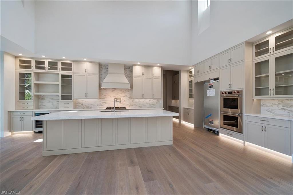 PELICAN BAY WOODS - Residential