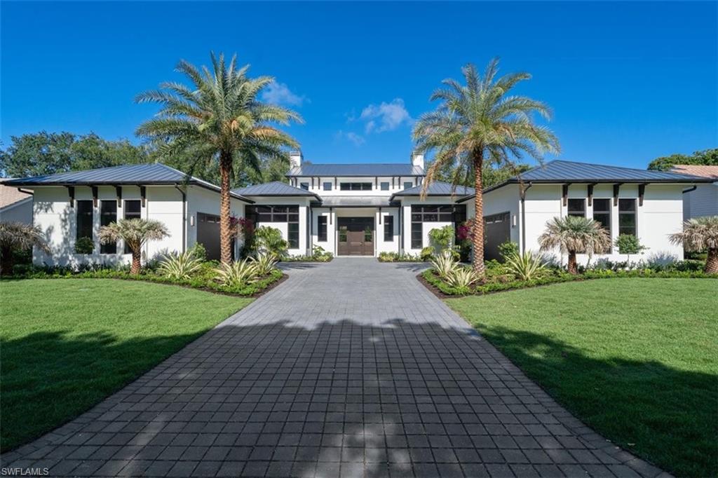 PELICAN BAY WOODS - Residential