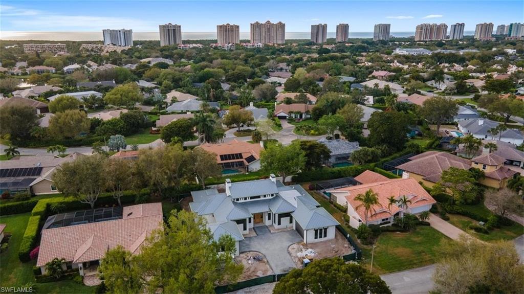 PELICAN BAY WOODS - Residential