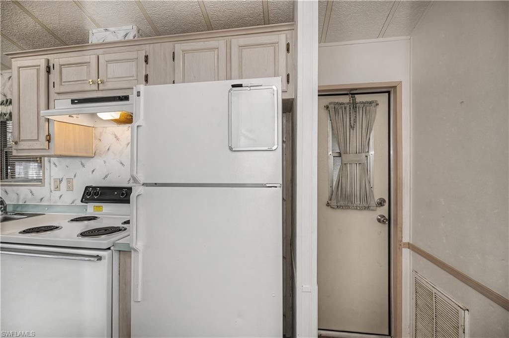 FOUNTAIN VIEW RV RESORT - Residential