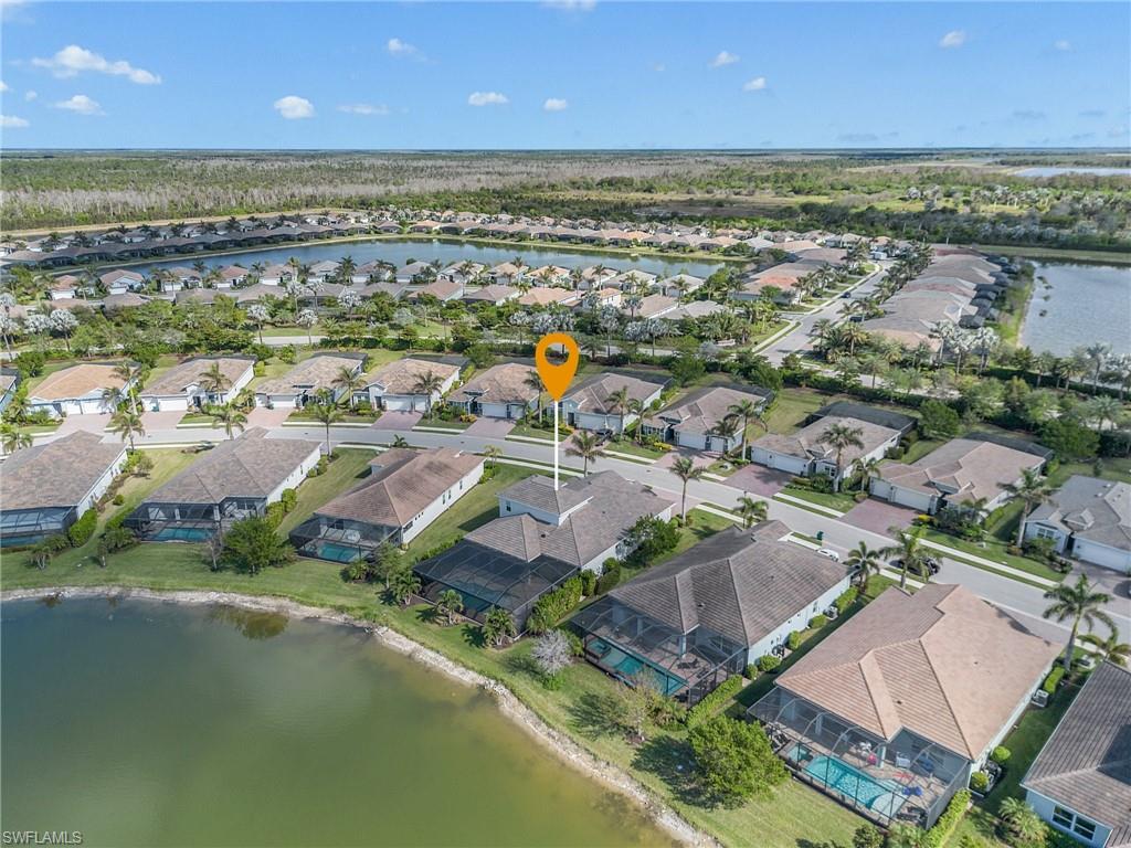 SUTTON CAY - Residential Lease