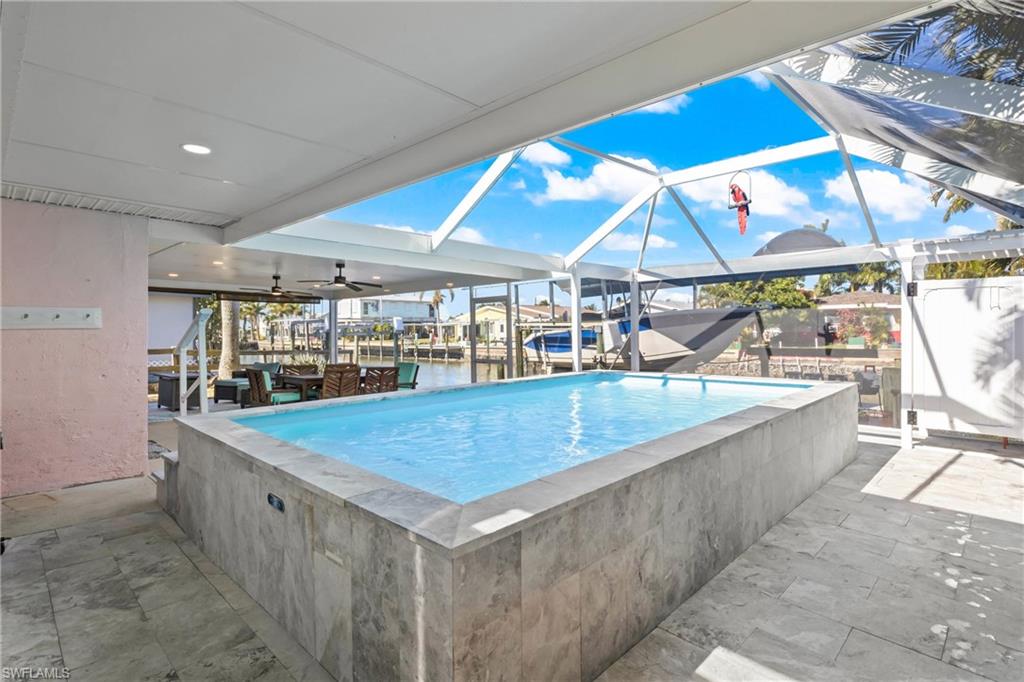 ISLAND HARBORS - Residential