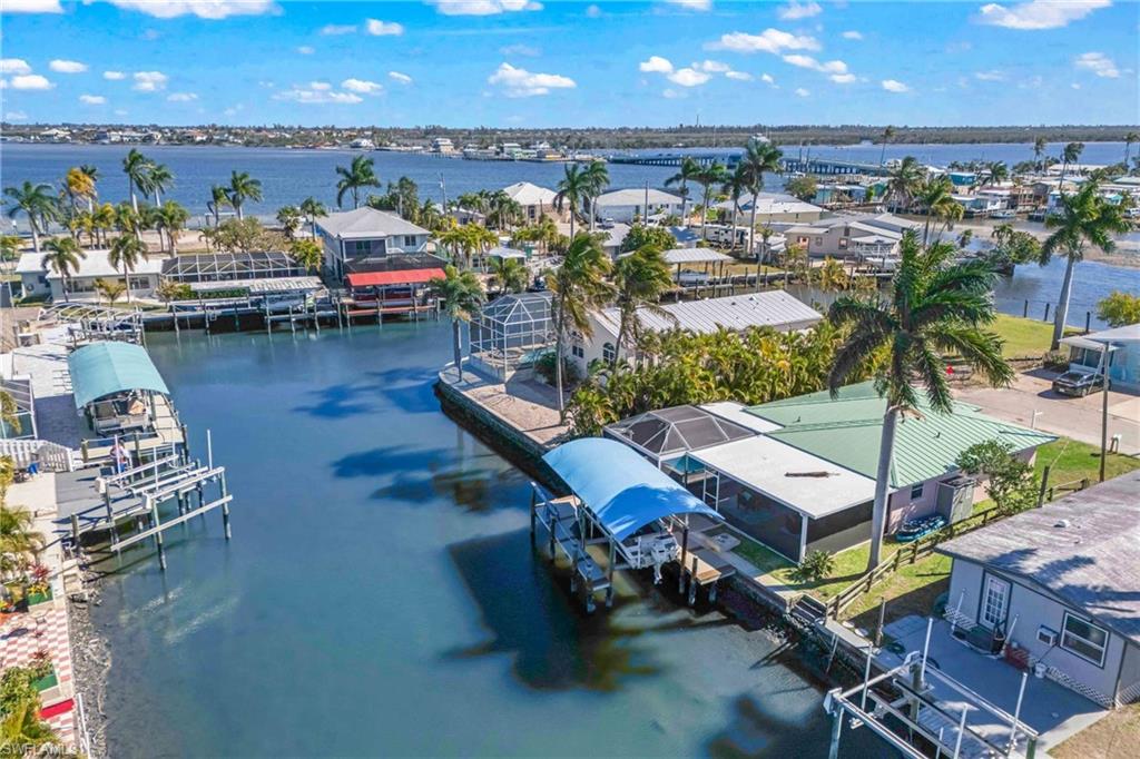 ISLAND HARBORS - Residential