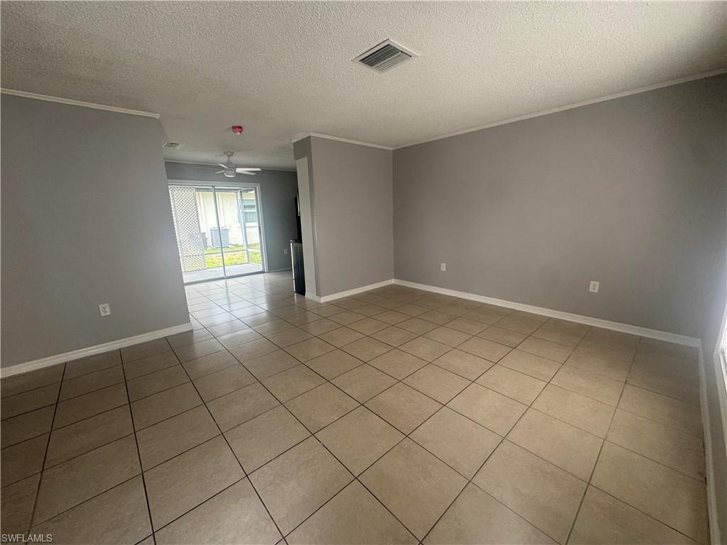 LINDA LOMA - Residential Lease