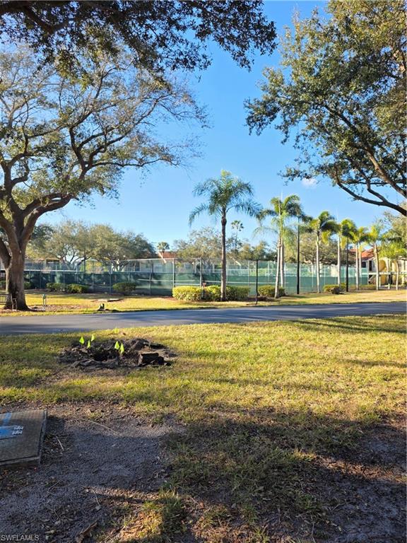 VENETIAN PALMS - Residential Lease