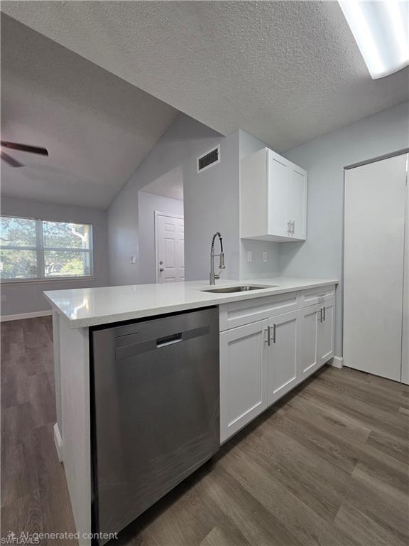 VENETIAN PALMS - Residential Lease