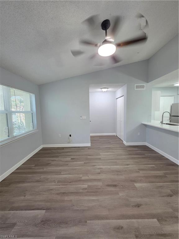 VENETIAN PALMS - Residential Lease