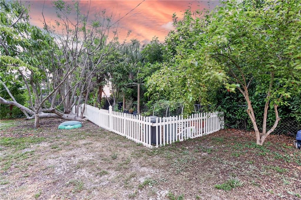 PORT CHARLOTTE - Residential