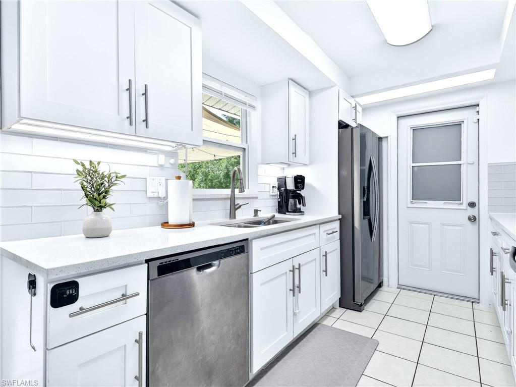 PORT CHARLOTTE - Residential