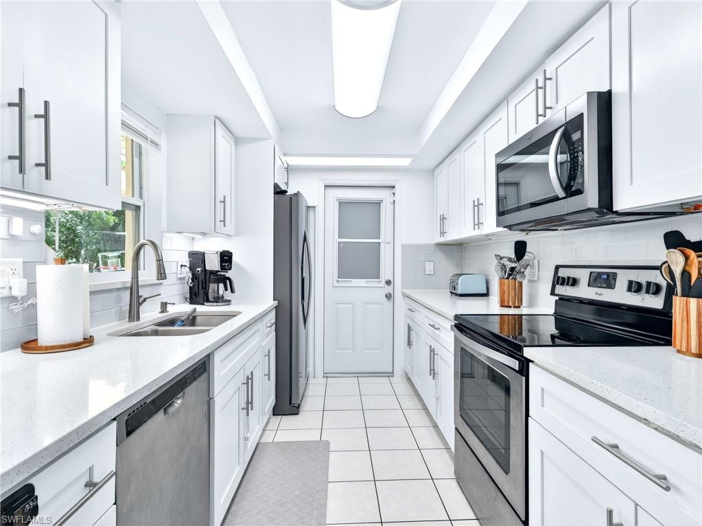 PORT CHARLOTTE - Residential