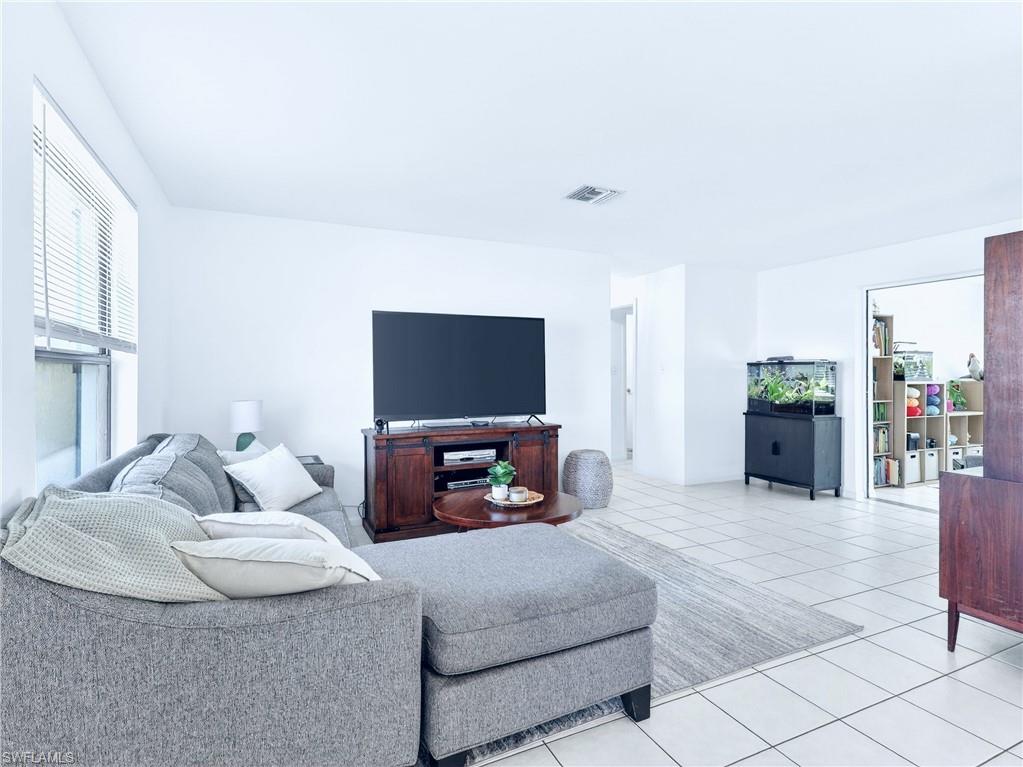 PORT CHARLOTTE - Residential