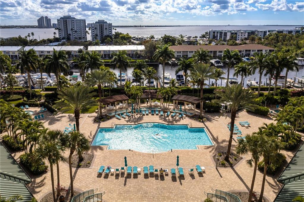 NORTH STAR YACHT CLUB - Residential