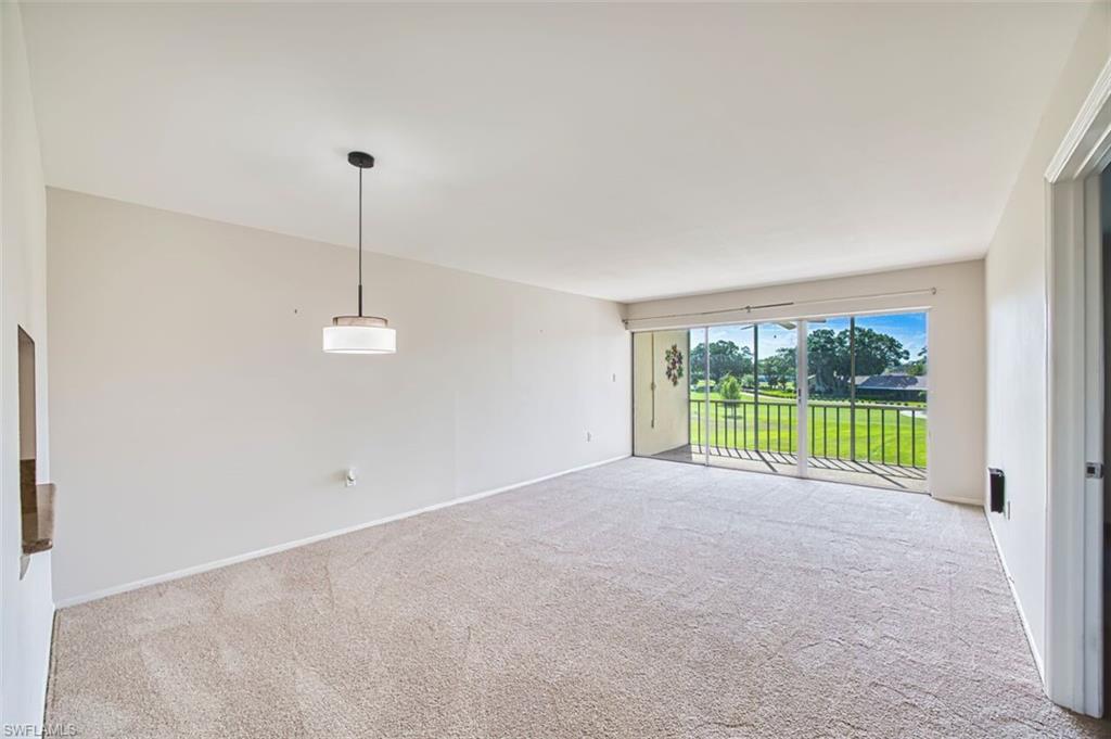 SEVEN LAKES - Residential