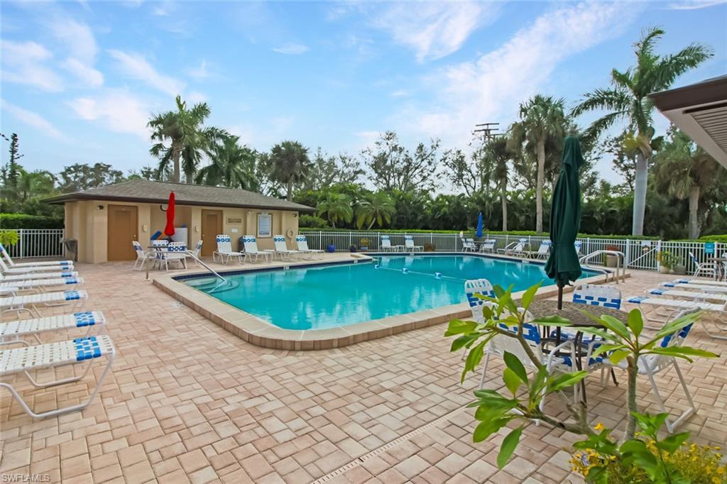 COMMODORE CLUB - Residential