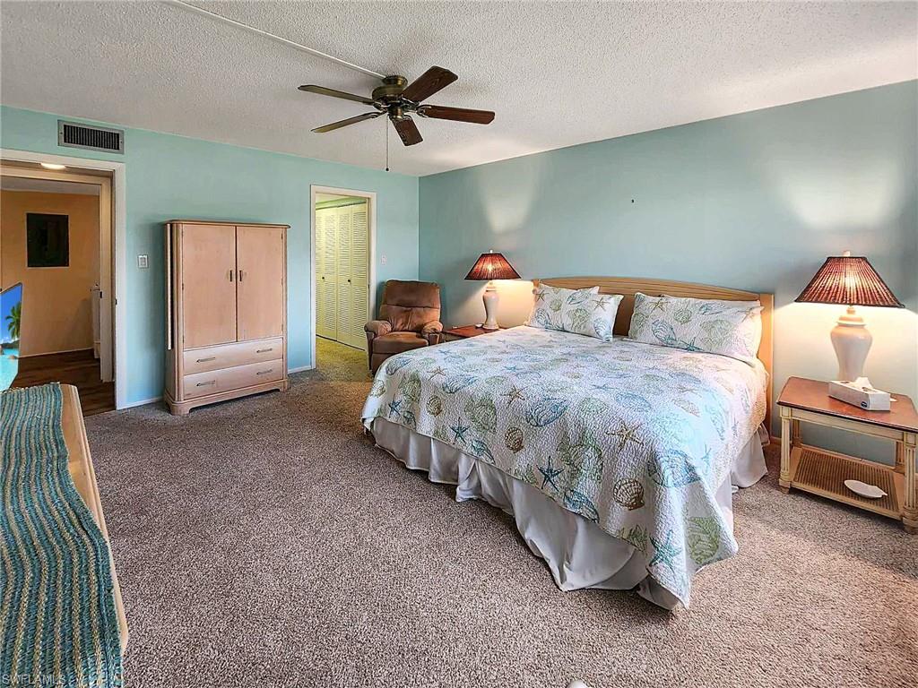 COMMODORE CLUB - Residential