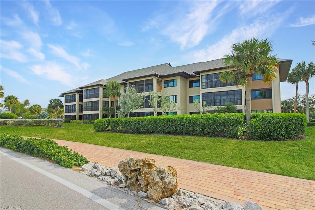 COMMODORE CLUB - Residential