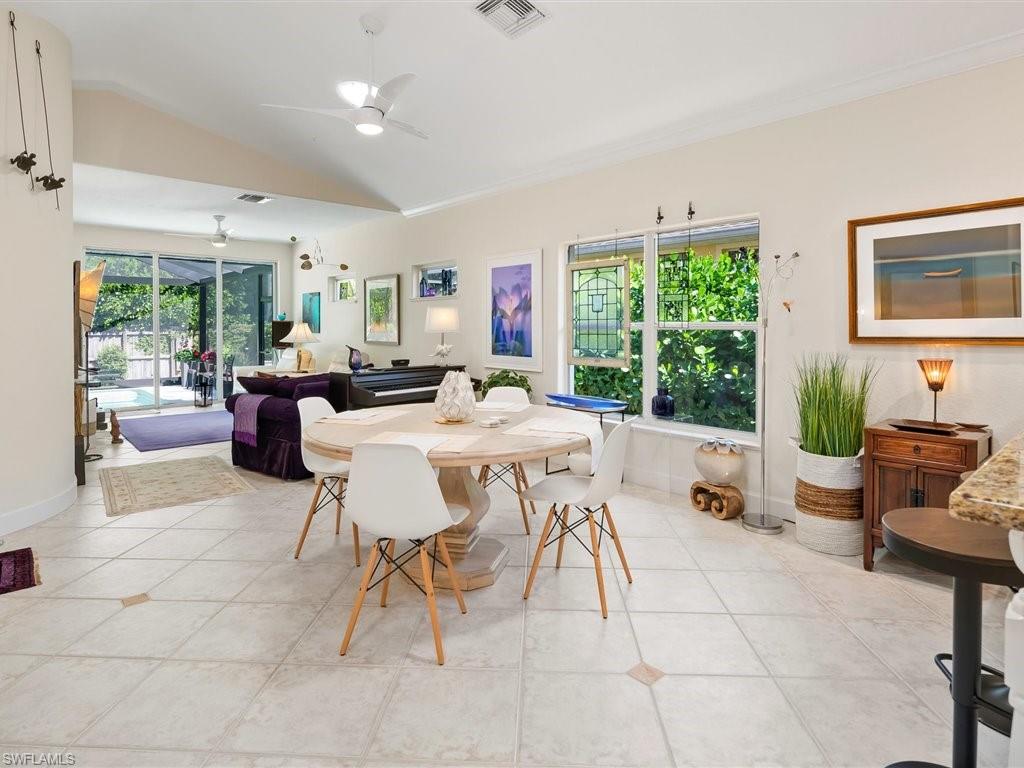 NAPLES PARK - Residential