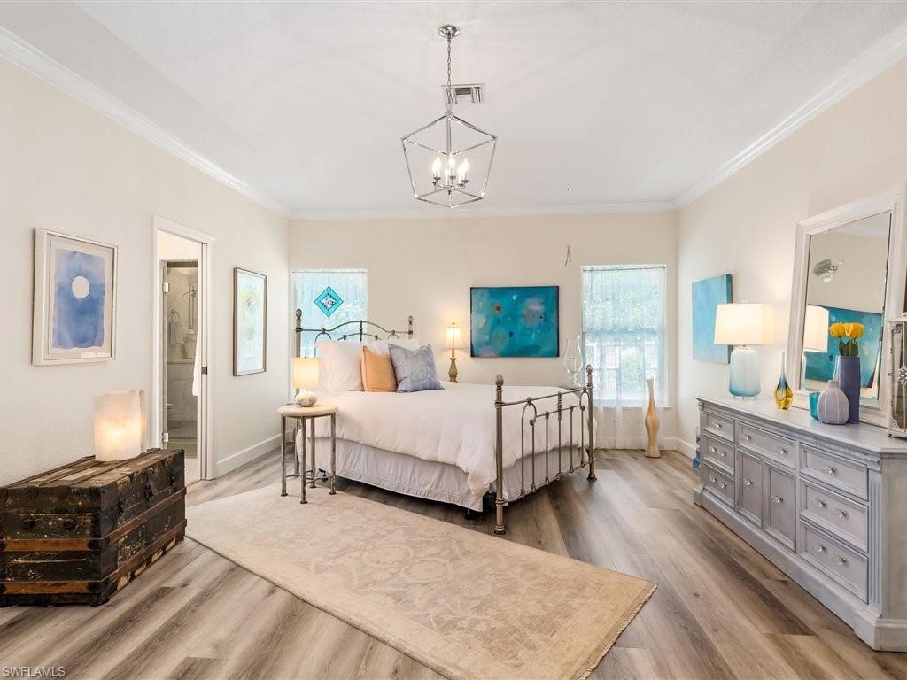 NAPLES PARK - Residential