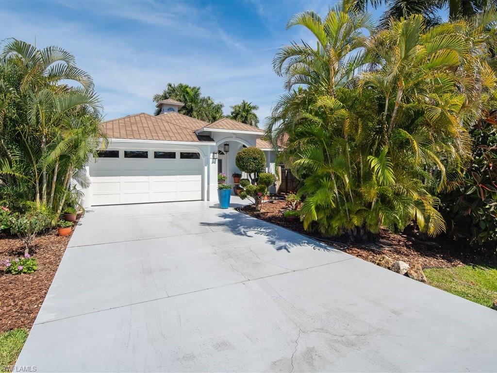 NAPLES PARK - Residential