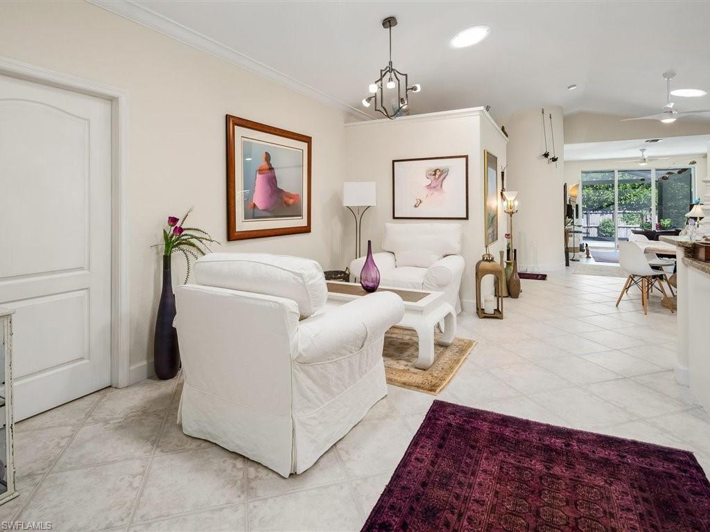 NAPLES PARK - Residential