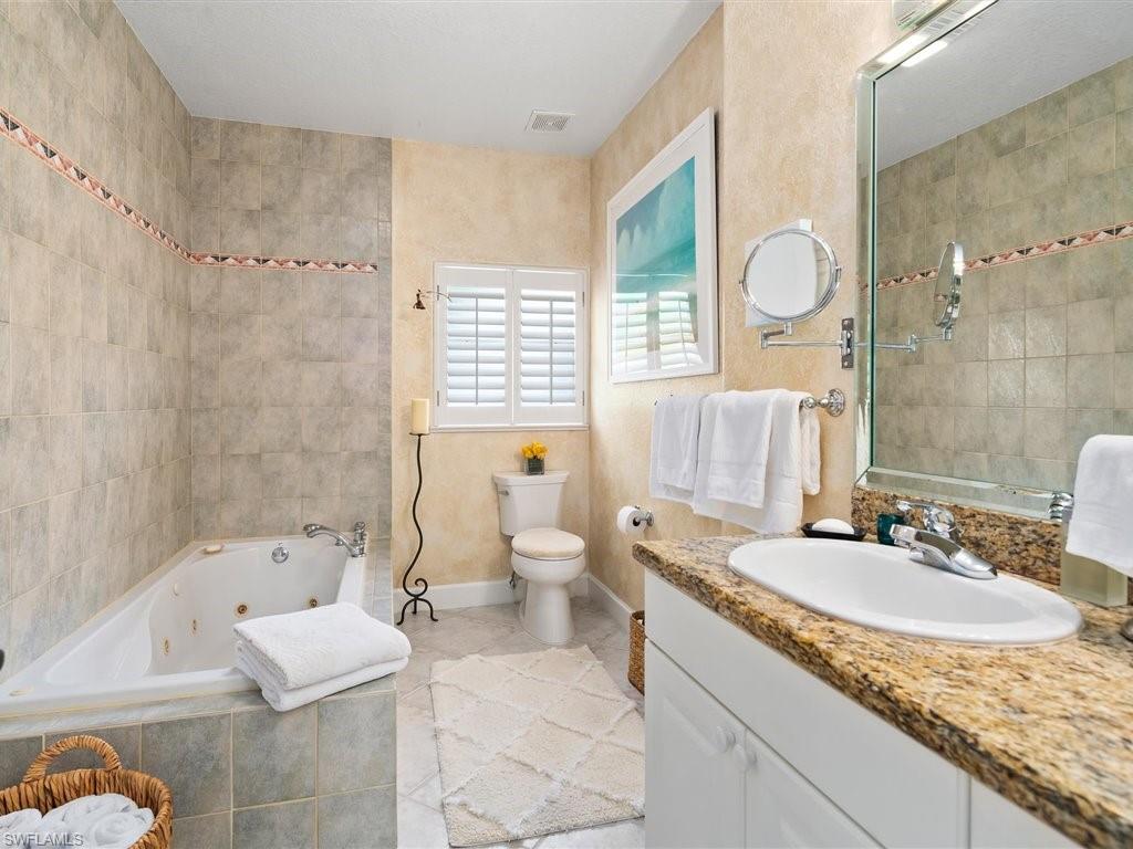 NAPLES PARK - Residential