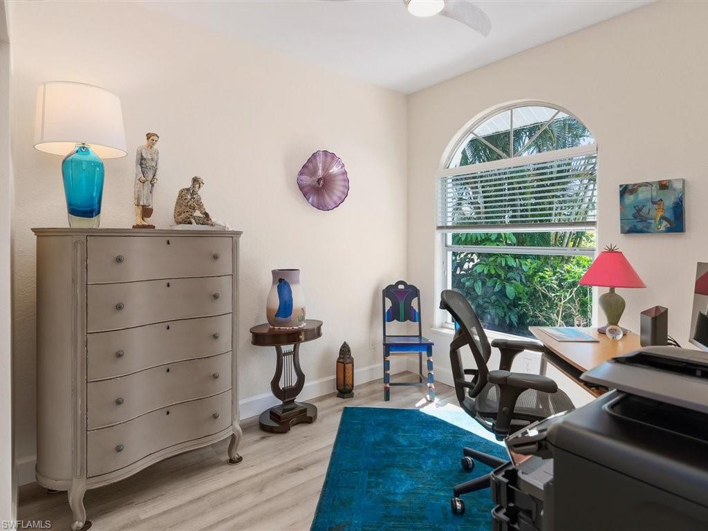 NAPLES PARK - Residential