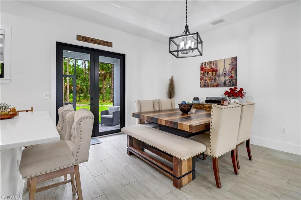 GOLDEN GATE ESTATES - Residential