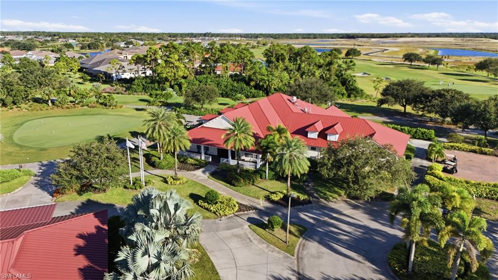 COUNTRY CLUB - Residential