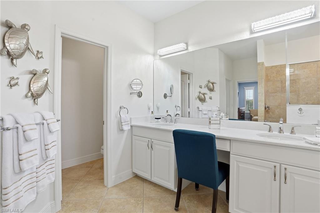 COUNTRY CLUB - Residential